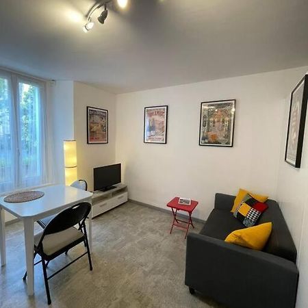 Studio Rdc Parking Prive Gratuit Doué-la-Fontaine Exteriér fotografie
